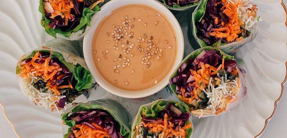 Rouleaux de printemps aux algues à la sauce cacahuète - Produits et